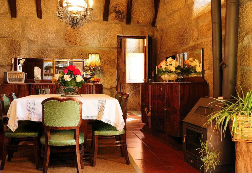 منزل الضيف سيا  في Casa Do Fundo - Sustainable & Ecotourism المظهر الخارجي الصورة